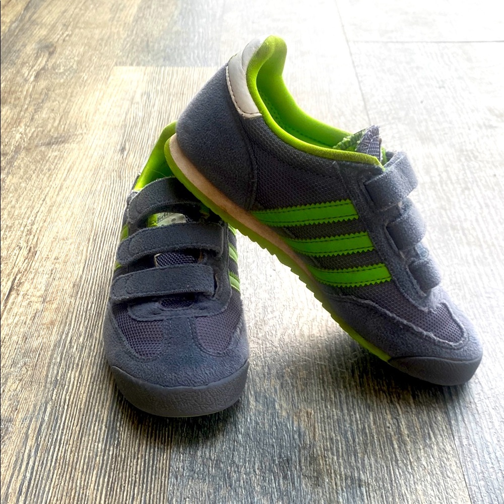Boys youth adidas dragon sneakers
